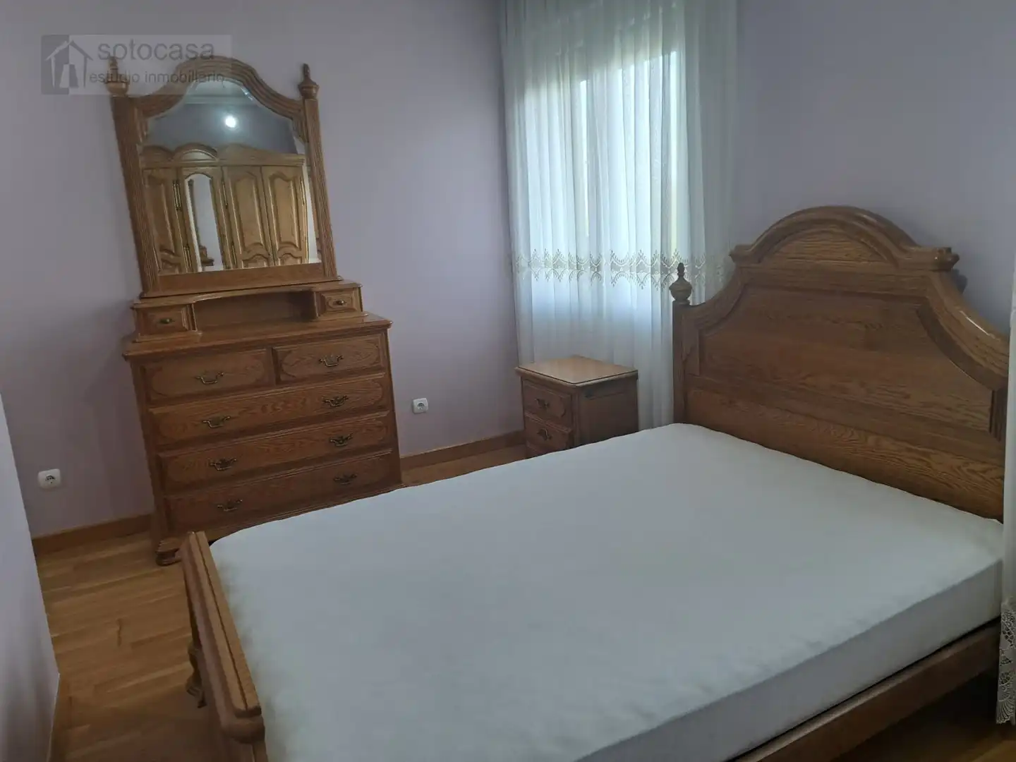 Bedroom of Attic for rent in Valladolid  with Heating, Terrace and Swimming Pool