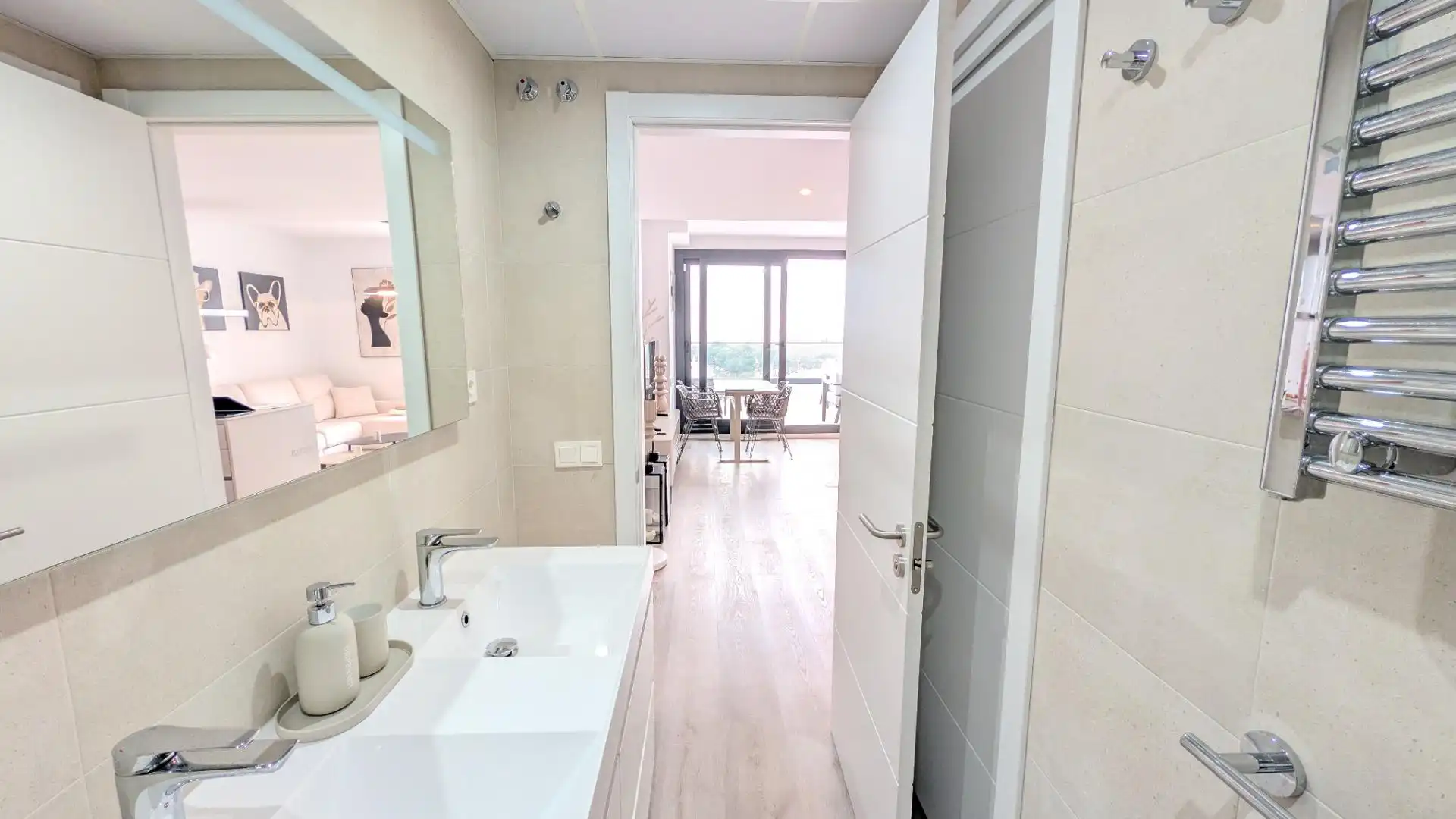 Badezimmer von Wohnung zur Miete in Torremolinos mit Klimaanlage, Heizung und Terrasse