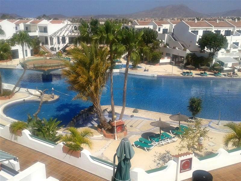 Piscina de Estudi en venda en Arona amb Terrassa i Moblat
