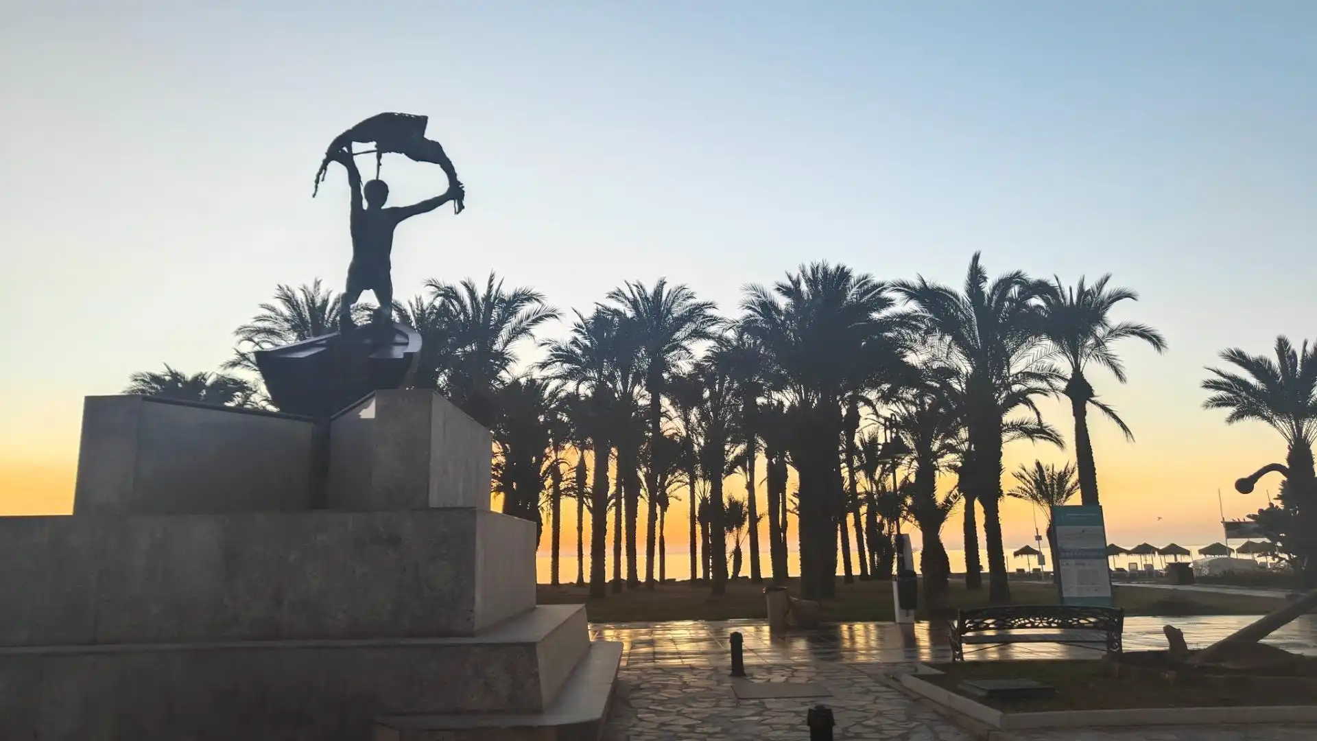 Exterior view of Flat for sale in Torremolinos  with Air Conditioner, Private garden and Terrace