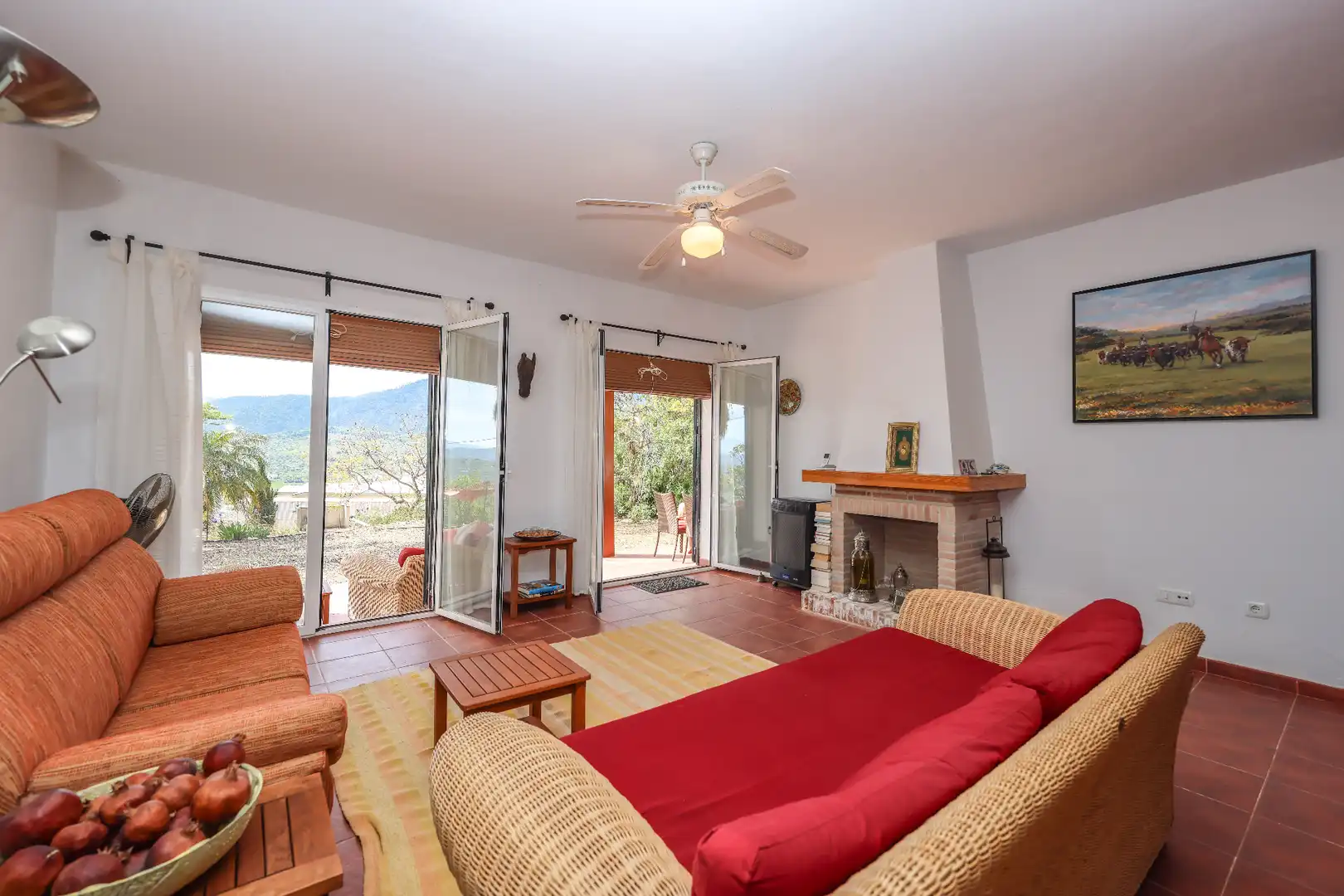 Living room of Houses for sale in Tolox  with Air Conditioner, Private garden and Swimming Pool