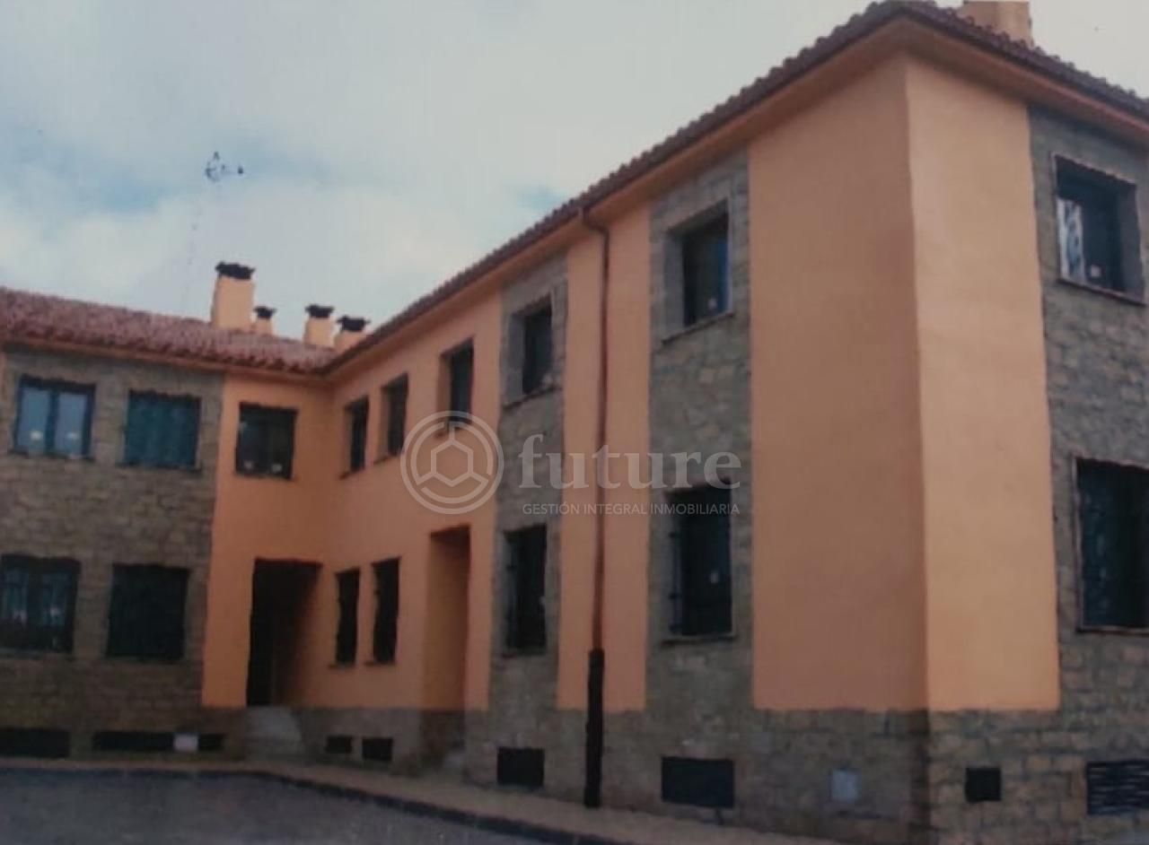Vista exterior de Casa o xalet en venda en Martinamor amb Calefacció
