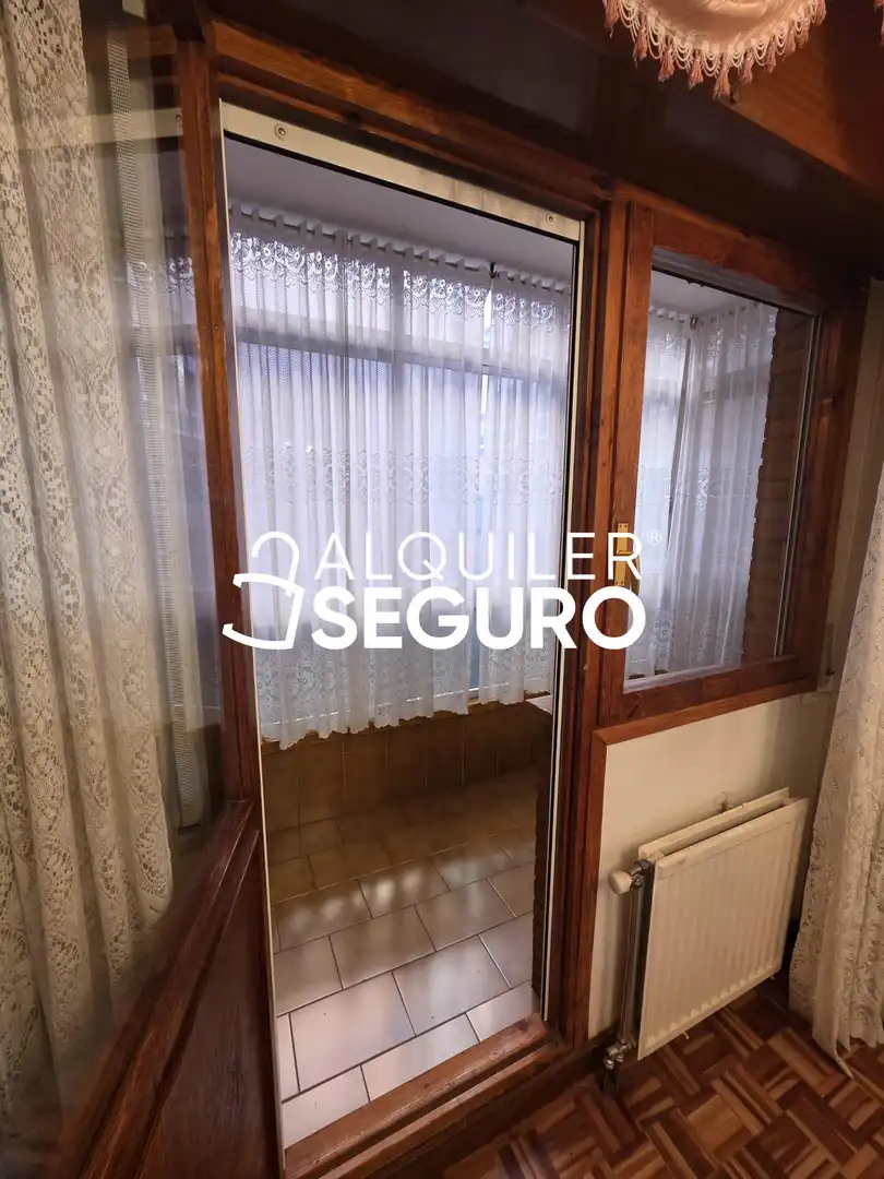 Flat for rent in Burgos  with Heating, Terrace and Furnished