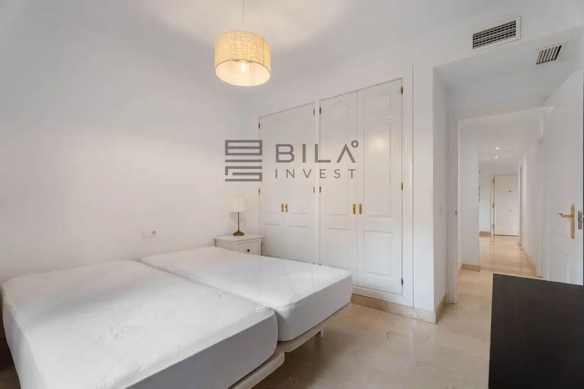 Piso con piscina en venta en Urb. Mirador de Santa María Golf, imagen 16