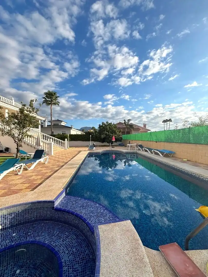 Casa con terraza en venta en Pueblo - Urbanizaciones, imagen 36
