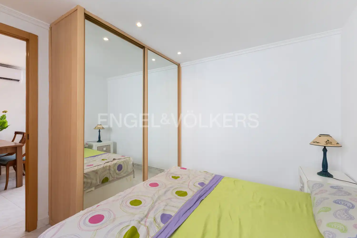Habitación de Piso en venta en Valencia con Aire acondicionado, Calefacción y Amueblado