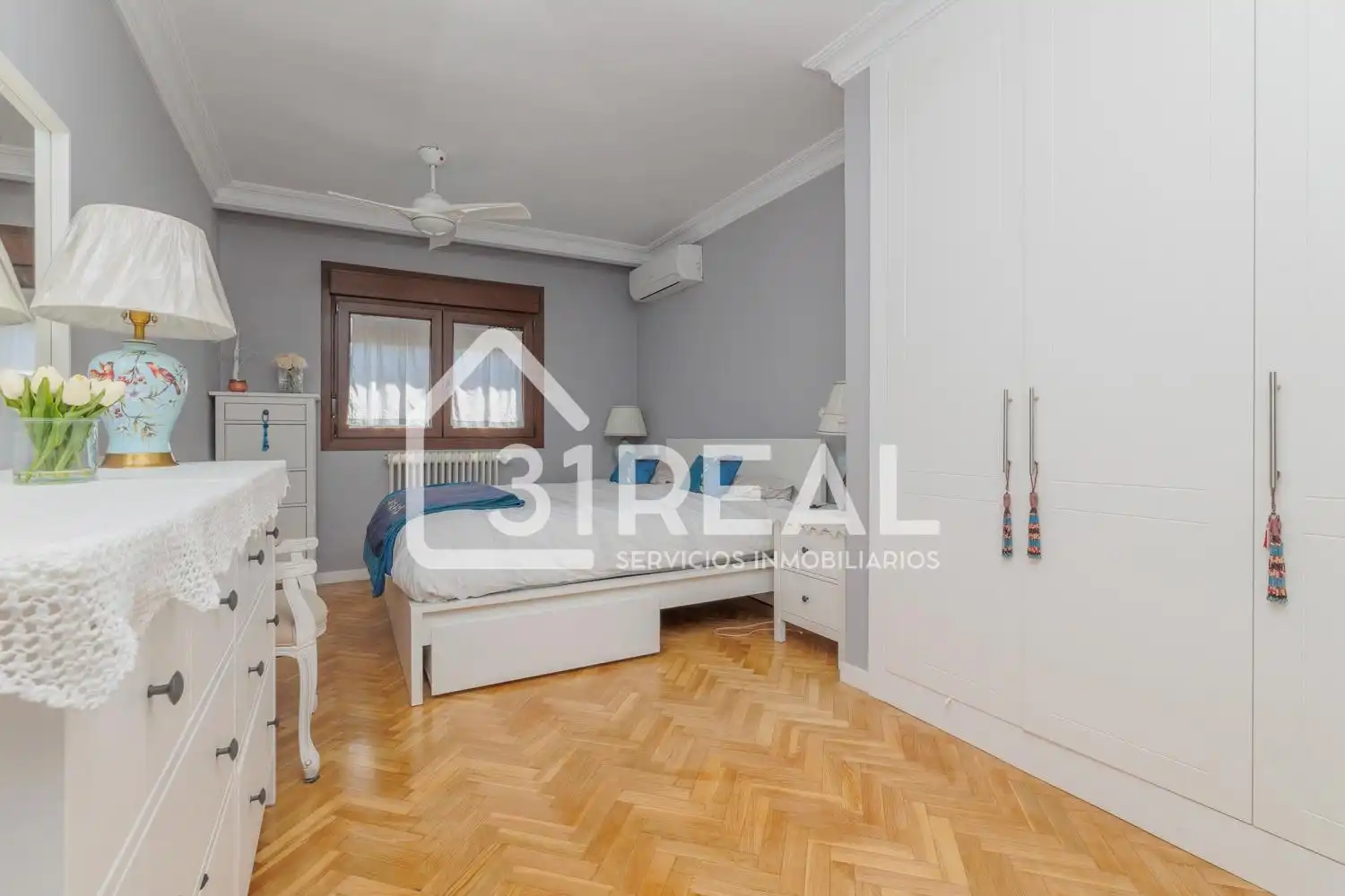 Bedroom of Houses for sale in Madrid  with Air Conditioner, Heating and Private garden