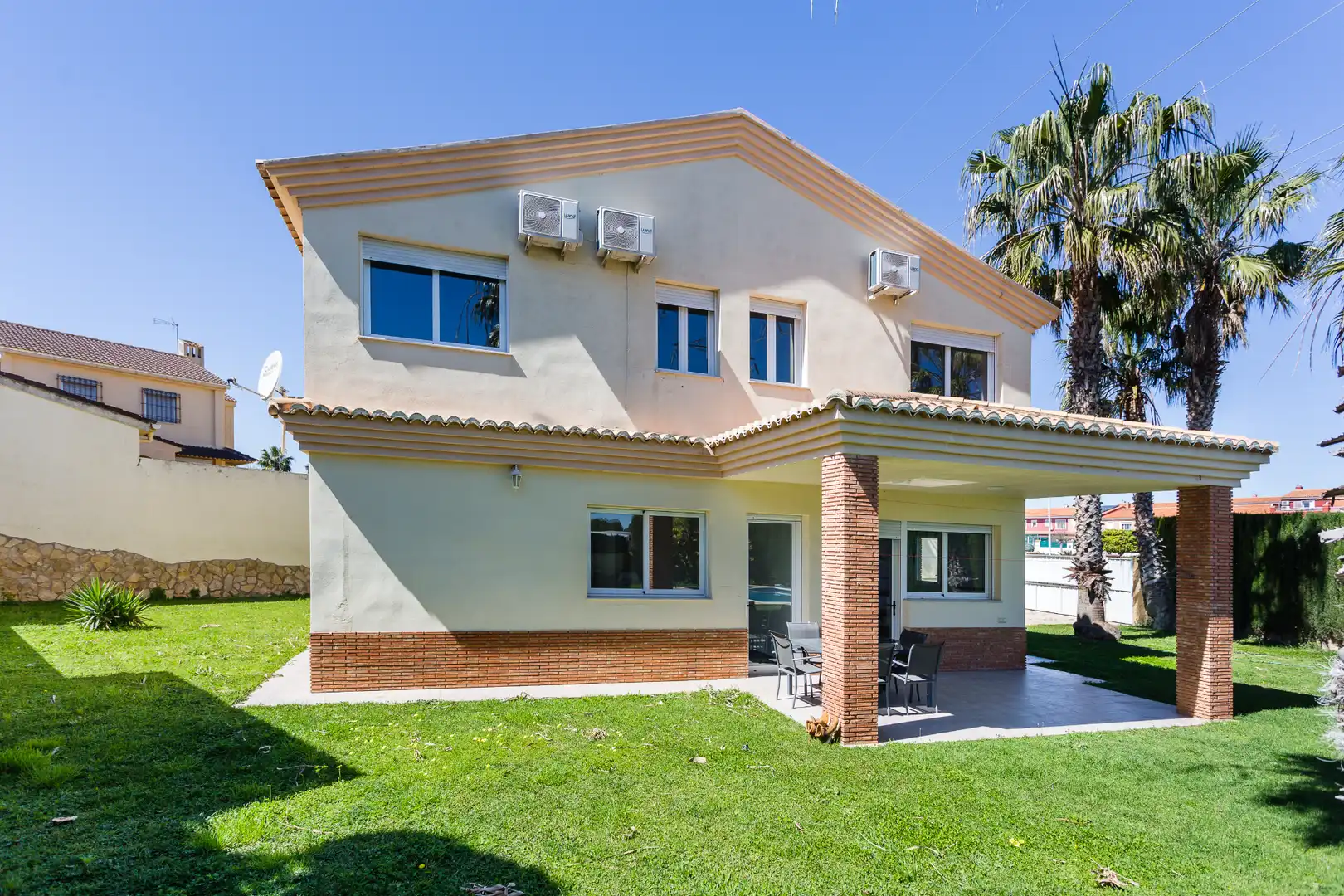 Exterior view of Houses for sale in San Antonio de Benagéber  with Air Conditioner, Heating and Private garden