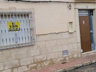 Casa amb balcó en venda a Calle Jandulilla