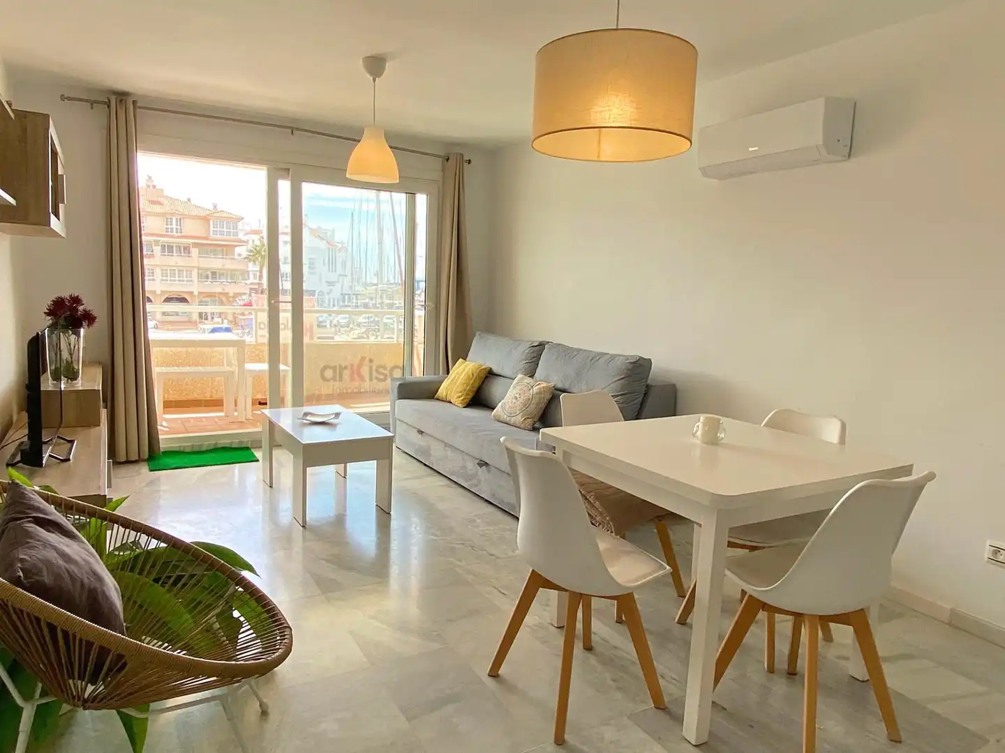 Apartamento de alquiler en Almerimar
