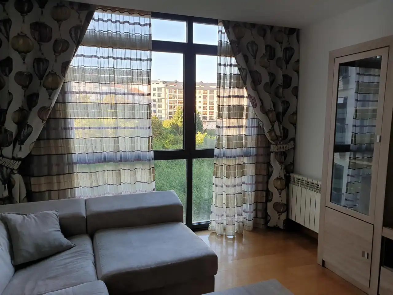 Living room of Flat for rent in Ourense Capital   with Heating, Parquet flooring and Terrace