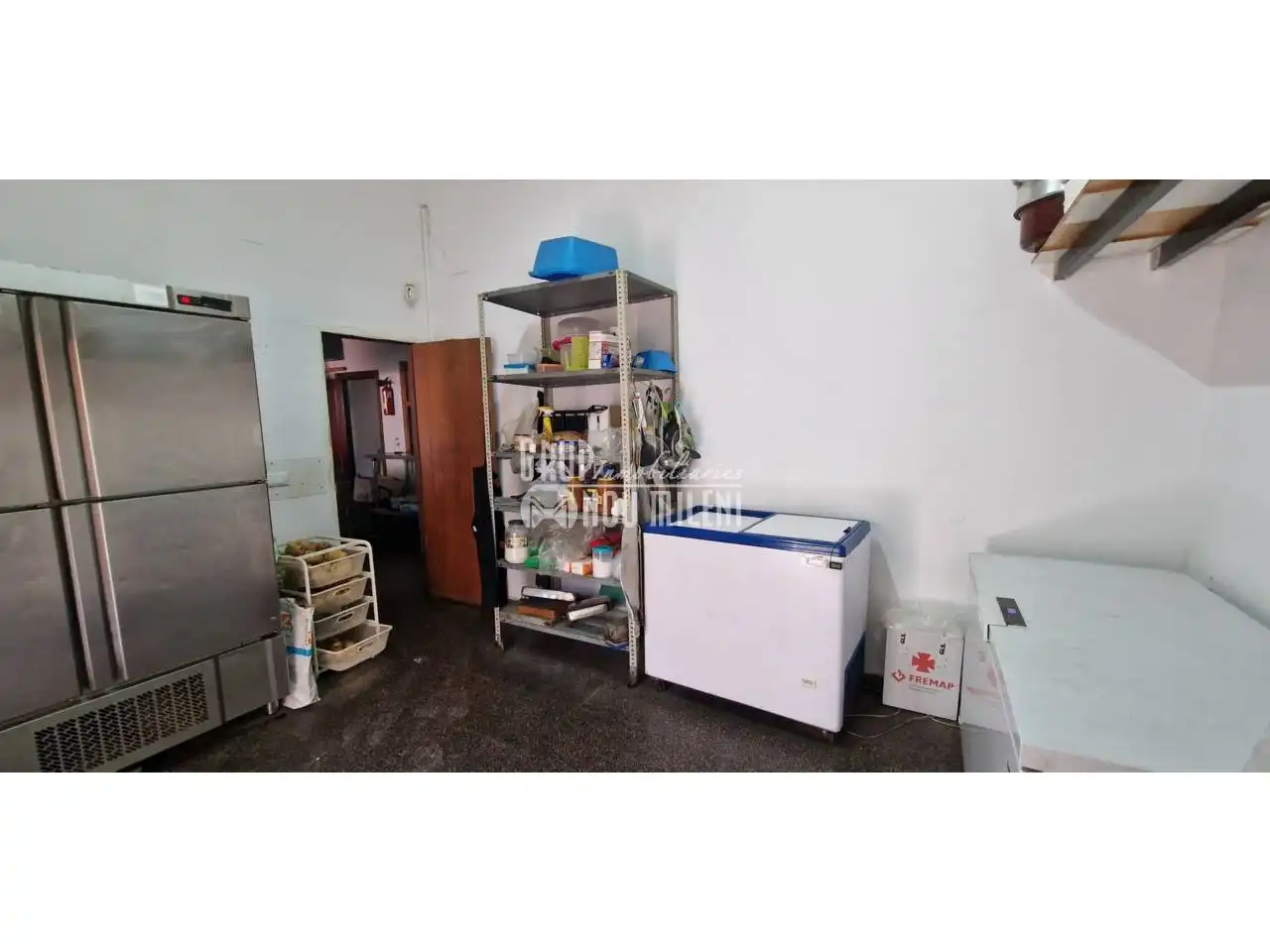Kitchen of Industrial buildings for sale in Beniparrell