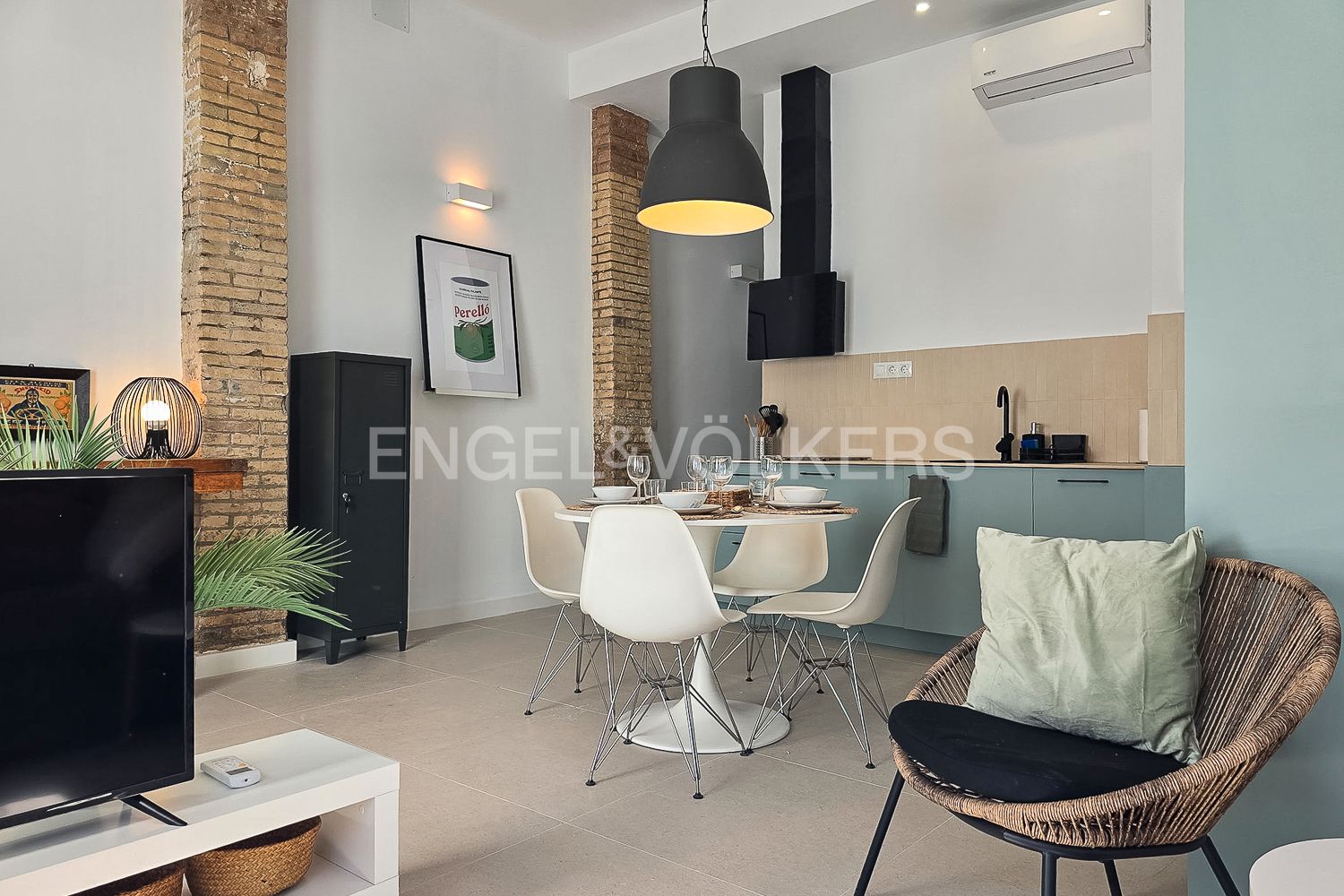 Living room of Apartment for sale in  Valencia Capital  with Air Conditioner, Heating and Terrace