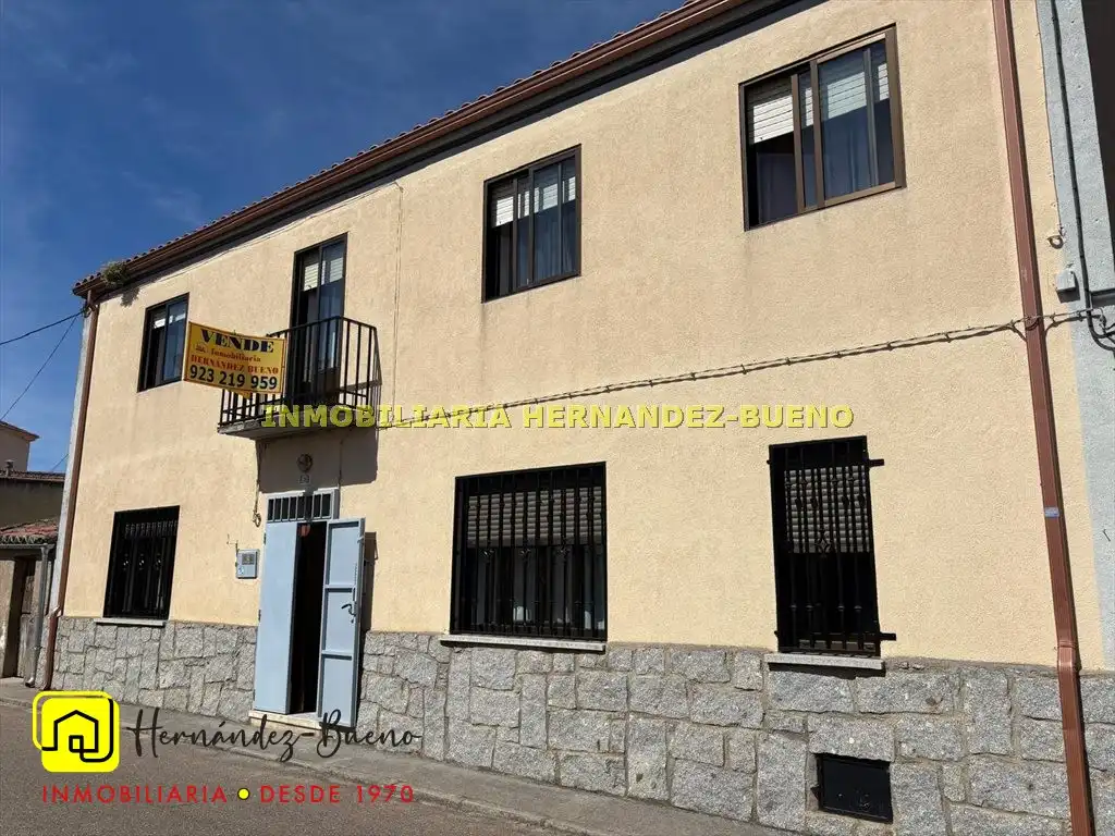 Exterior view of Houses for sale in La Fuente de San Esteban   with Heating and Terrace