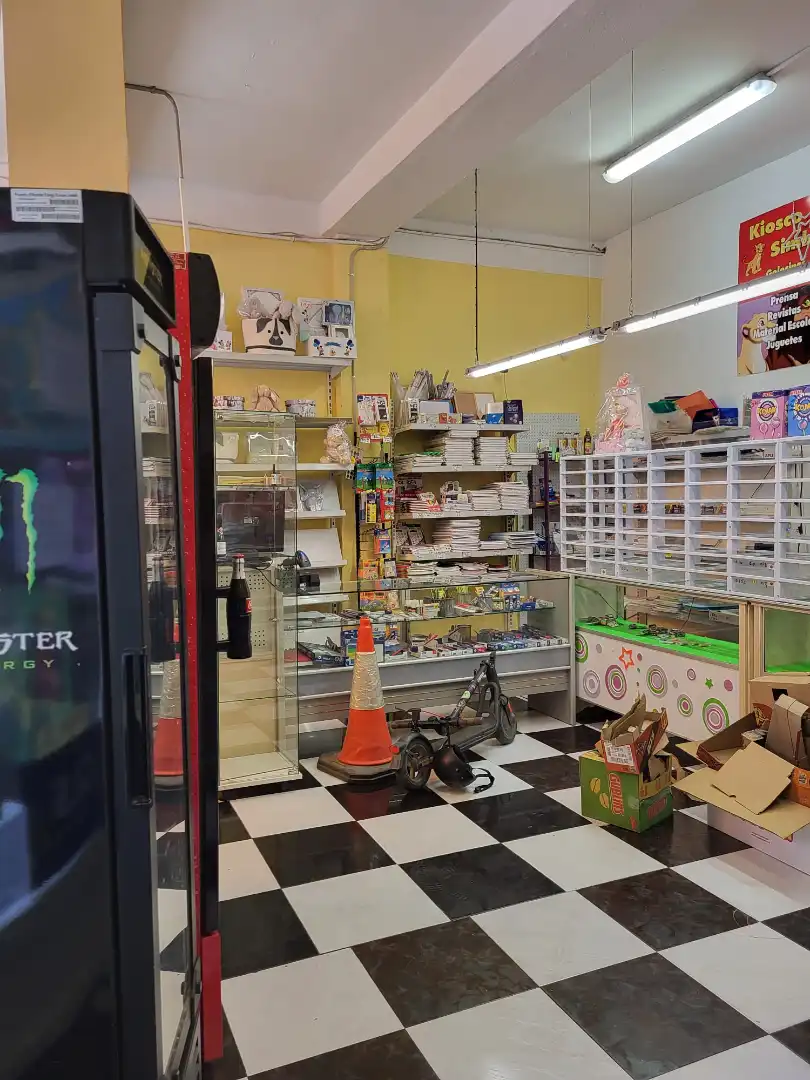 Locale commerciale in cessione a Silla, imagen 2
