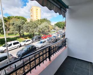 Exterior view of Flat for sale in Málaga Capital  with Air Conditioner, Terrace and Furnished