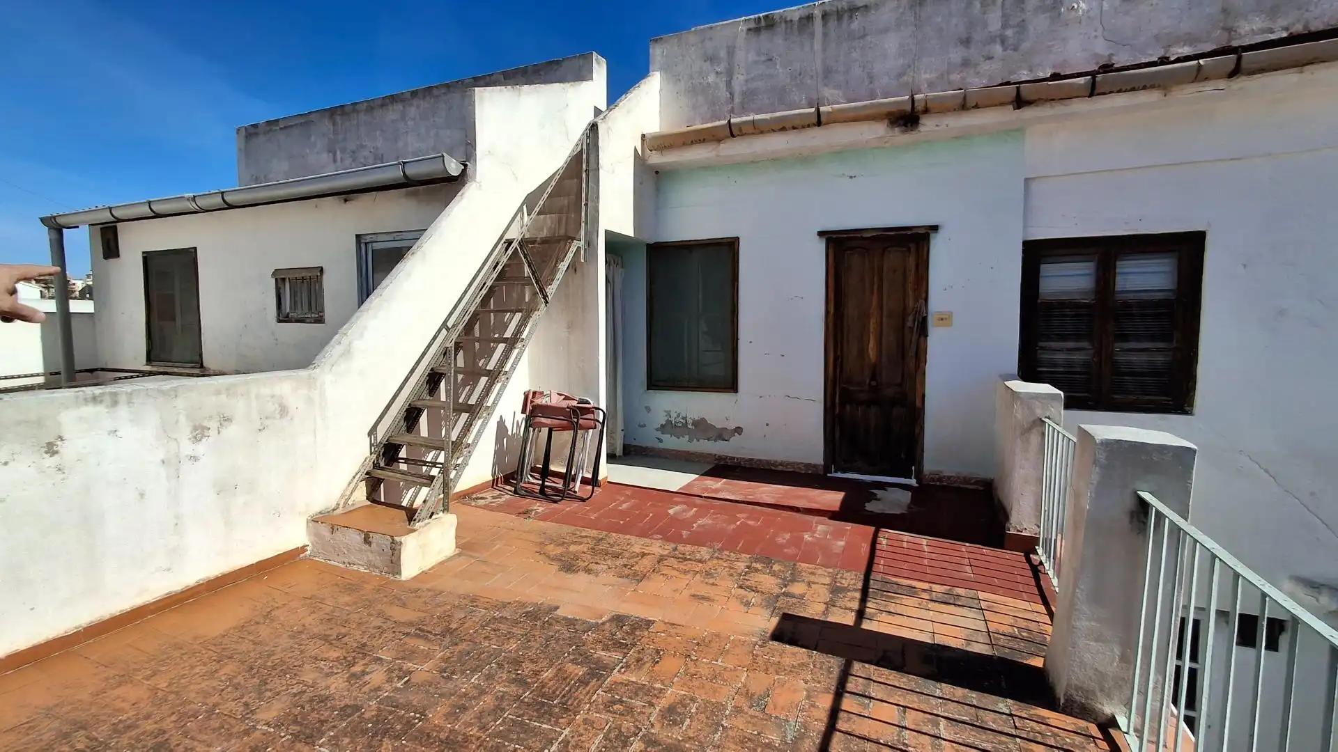 Vista exterior de Casa o xalet en venda en Paterna amb Terrassa