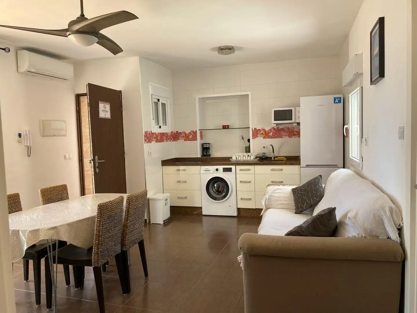 Villa zum Verkauf in Puerto Deportivo, imagen 5