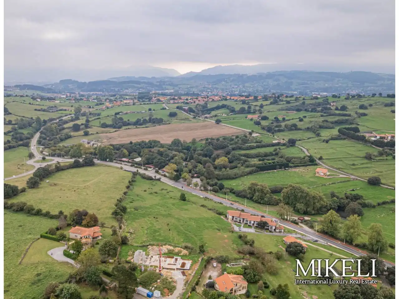 Vista exterior de Casa o chalet en venta en Santillana del Mar con Calefacción, Jardín privado y Parquet