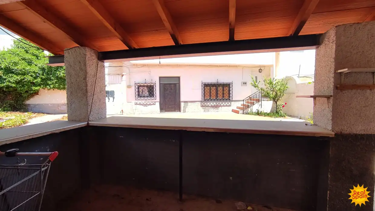 Vista exterior de Local en venta en María con Terraza