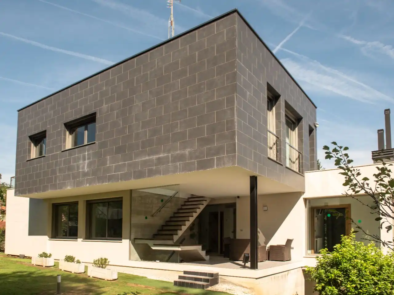 Vista exterior de Casa o chalet en venta en Riotuerto con Terraza y Balcón