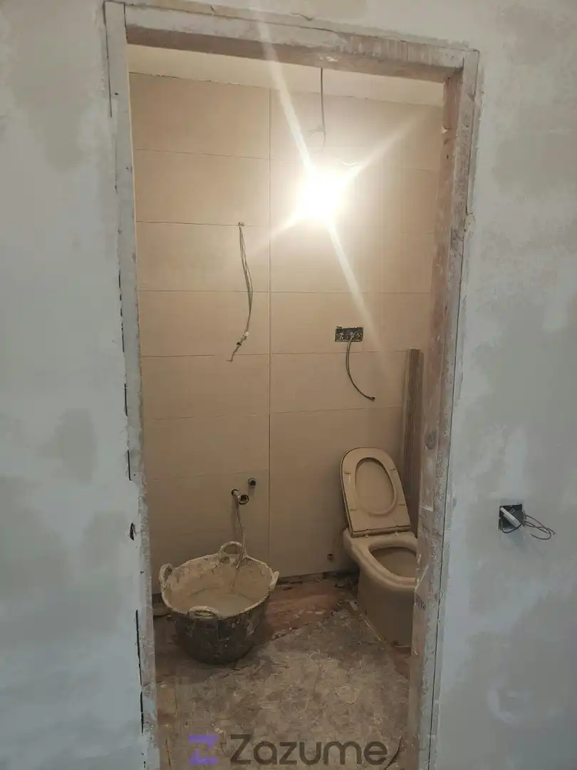 Bathroom of Flat for rent in Madrid  with Oven, Washing machine and Microwave