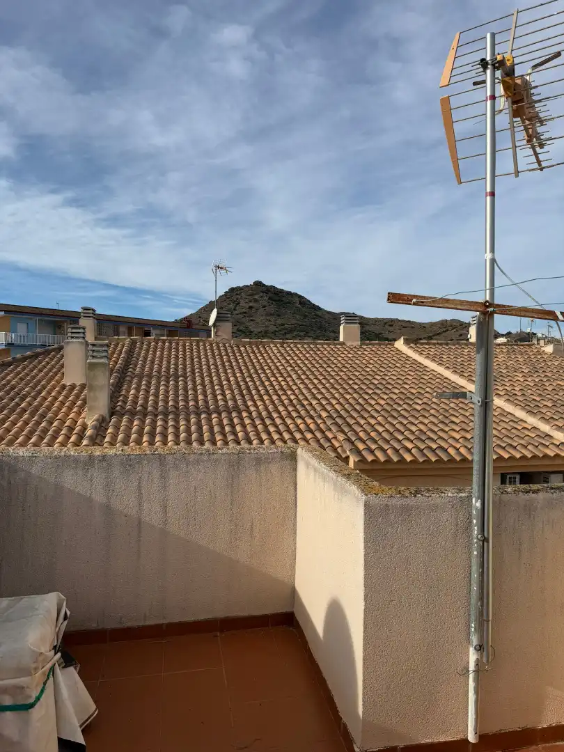 Vista exterior de Casa adosada en venta en Cartagena con Trastero, Amueblado y Horno