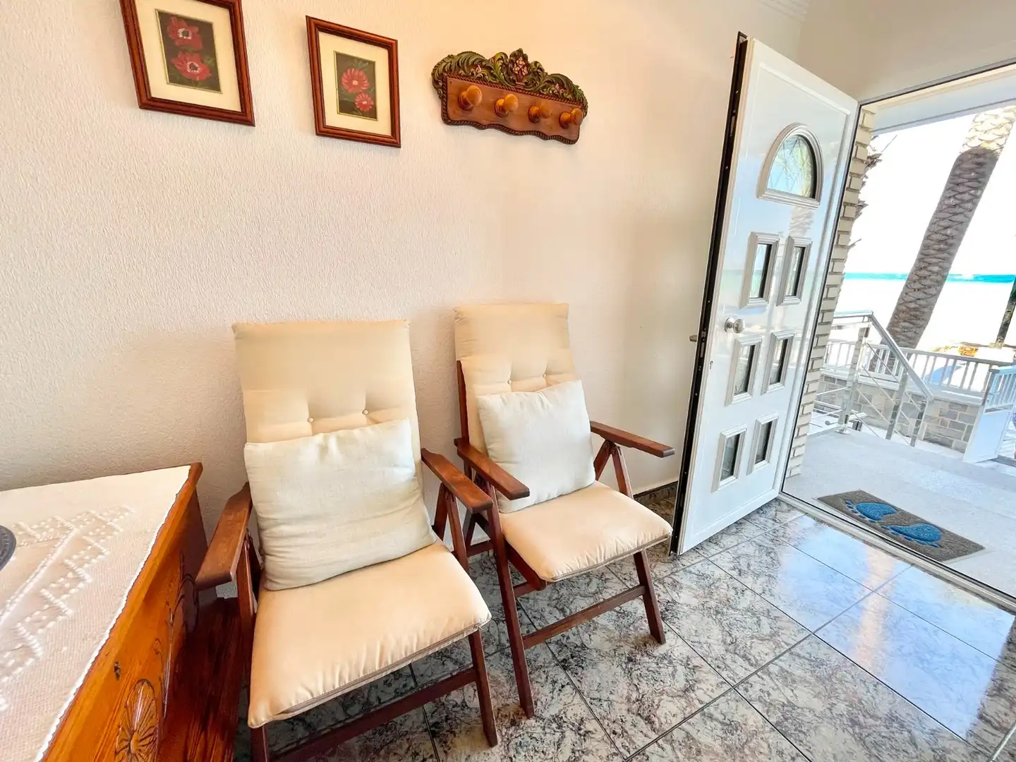 Sala d'estar de Casa o xalet de lloguer en Los Alcázares amb Aire condicionat, Moblat i Rentadora