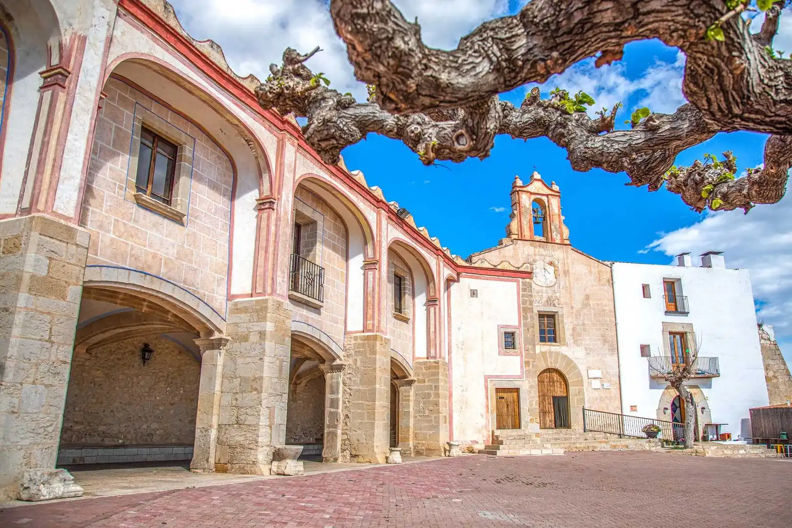 Exterior view of Houses for rent in Vinaròs  with Parquet flooring, Terrace and Furnished