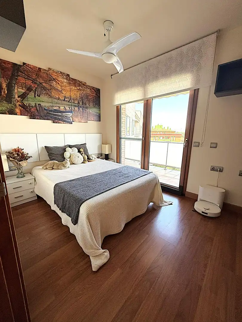 Bedroom of Attic for sale in Valls  with Air Conditioner, Heating and Private garden