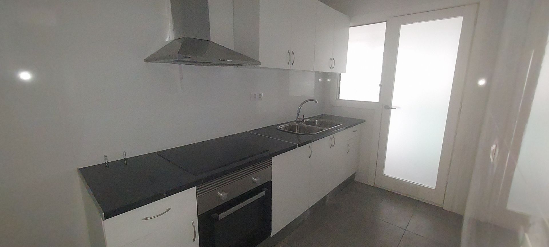 Kitchen of Flat for sale in Sabadell