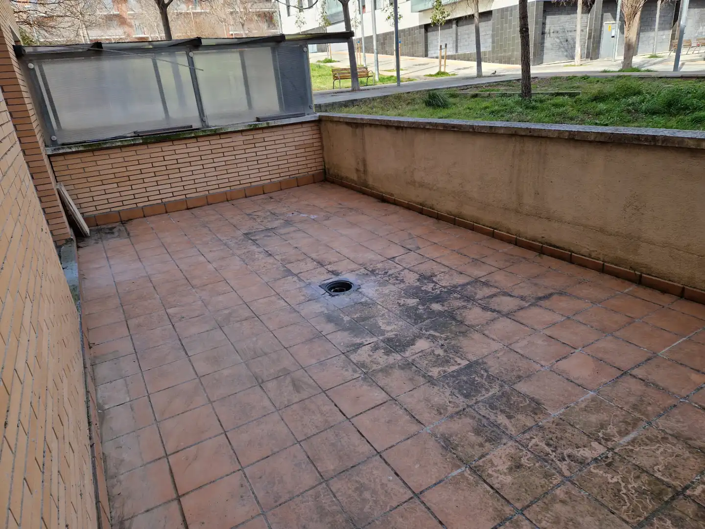 Local de alquiler en Carrer Salvador Dalí, 4, Mas Rampinyo - Montcada Nova - Carrerada