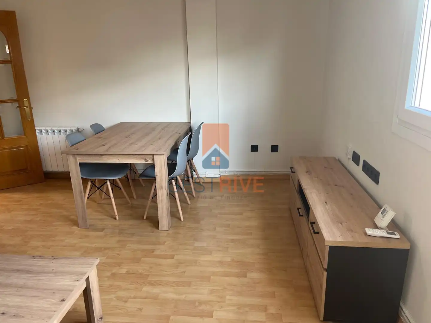 Flat for rent in Carrer del Riu Ebre, Cappont