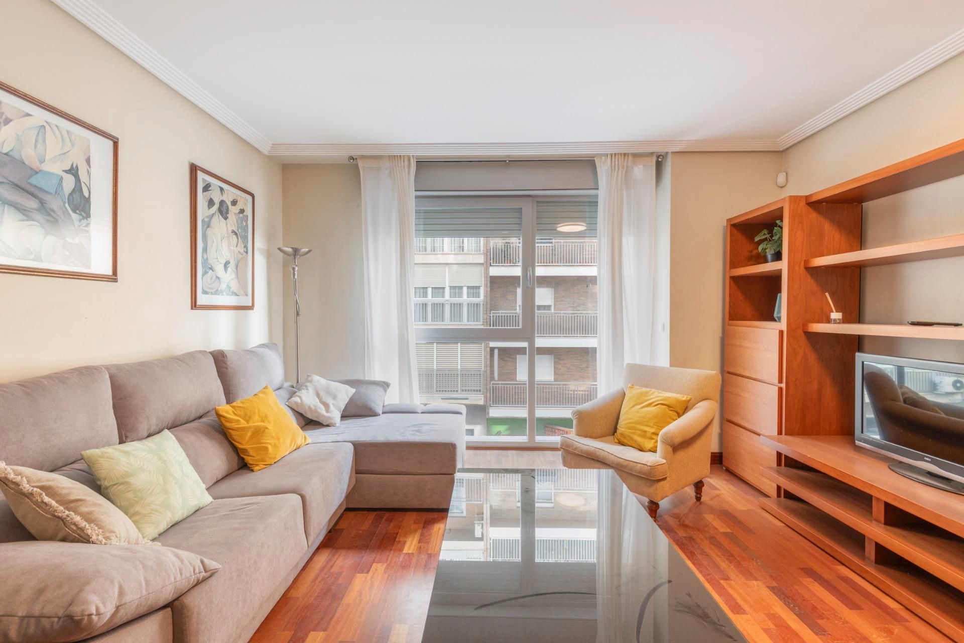 Sala d'estar de Pis en venda en  Granada Capital amb Aire condicionat, Calefacció i Traster