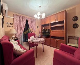 Dormitori de Apartament de lloguer en Cáceres Capital amb Aire condicionat i Terrassa