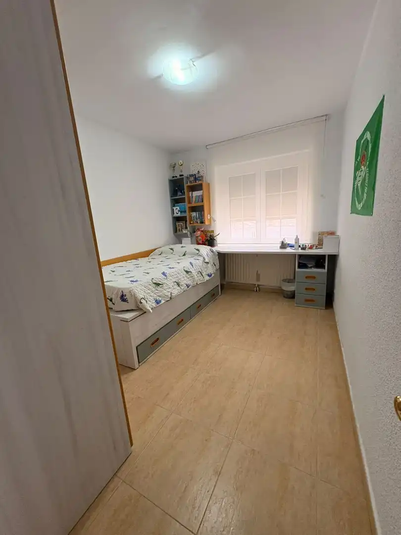 Bedroom of Flat for sale in Manzanares  with Air Conditioner, Heating and Terrace
