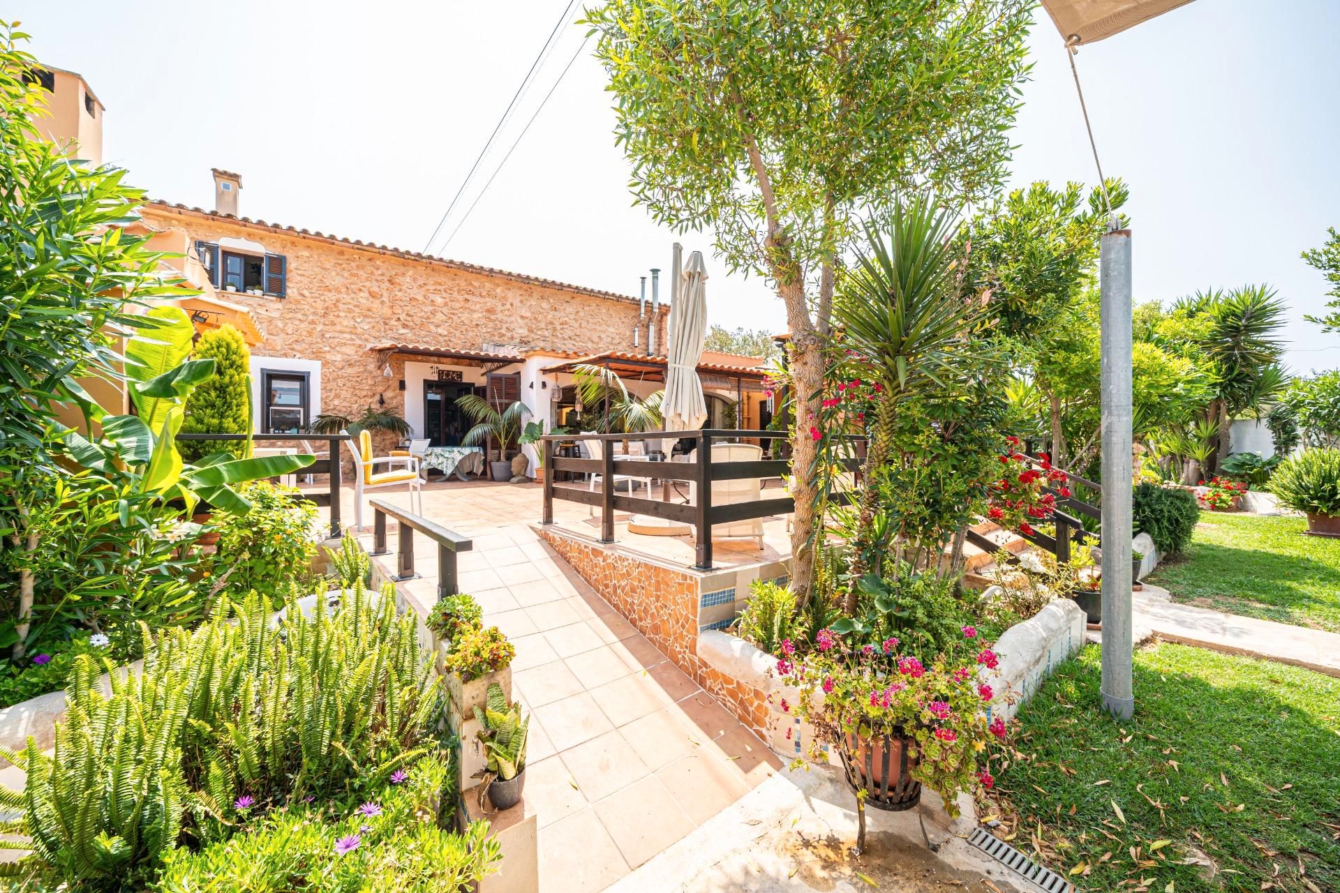Garden of Country house for sale in  Palma de Mallorca  with Air Conditioner, Heating and Terrace