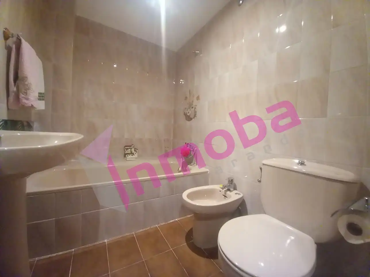 Baño de Piso en venta en Aranda de Duero con Calefacción, Parquet y Terraza