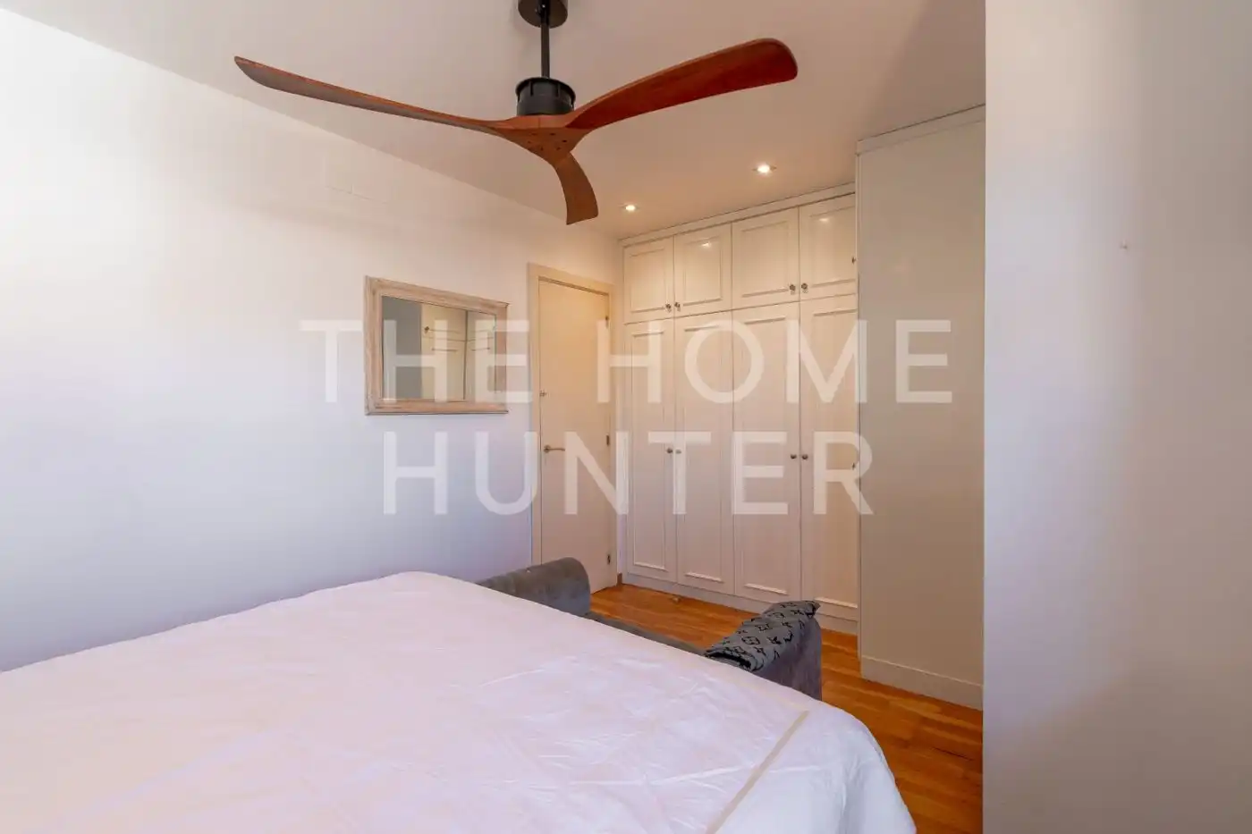 Bedroom of Flat for sale in Barcelona  with Air Conditioner and Heating