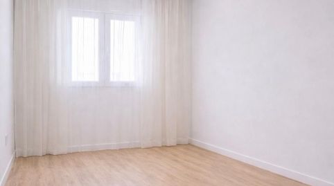 Foto 3 de Piso de alquiler en Corralejos - Campo de las Naciones, Madrid Capital