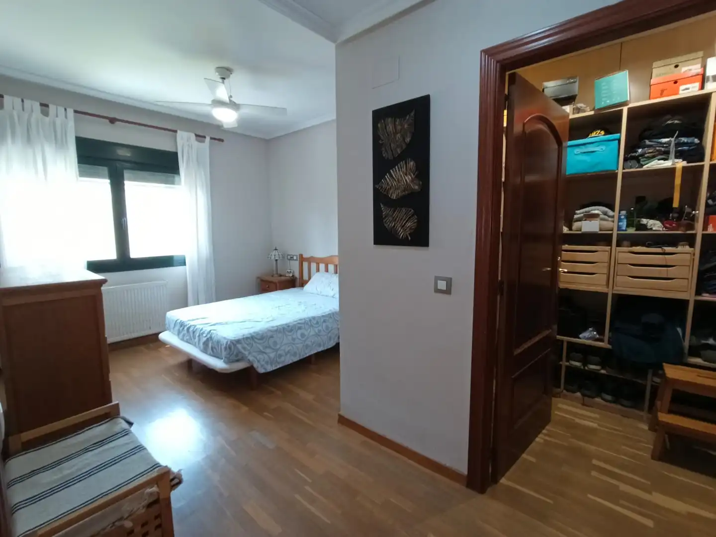 Dormitori de Casa adosada en venda en Cáceres amb Parquet i Traster