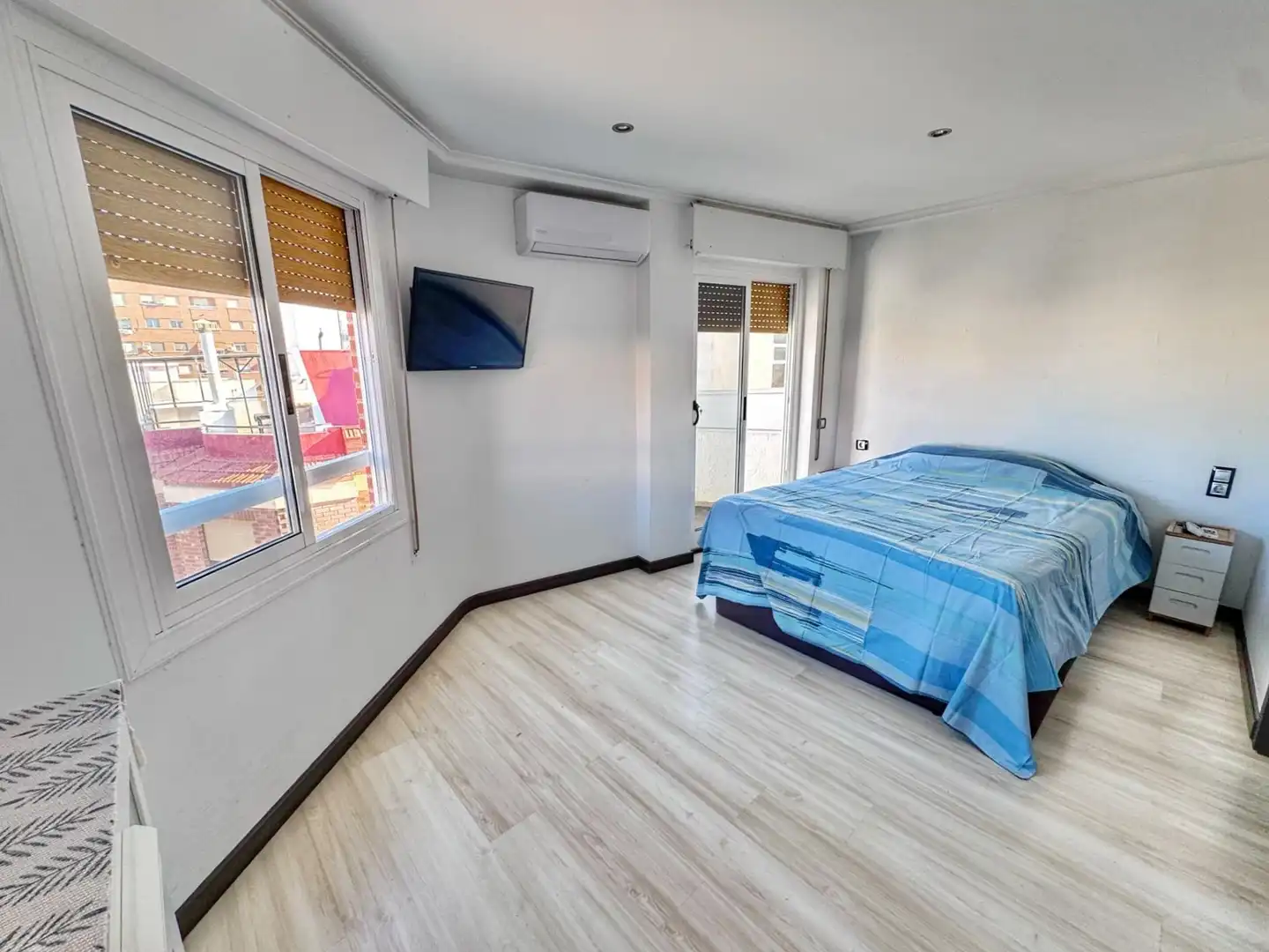 Habitación de Piso de alquiler en Petrer con Aire acondicionado, Calefacción y Amueblado