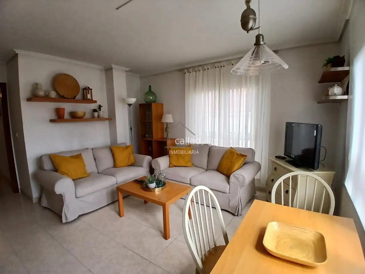 Sala d'estar de Apartament de lloguer en Ares amb Moblat