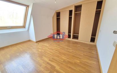 Bedroom of Flat for sale in Ponteareas  with Heating, Parquet flooring and Storage room