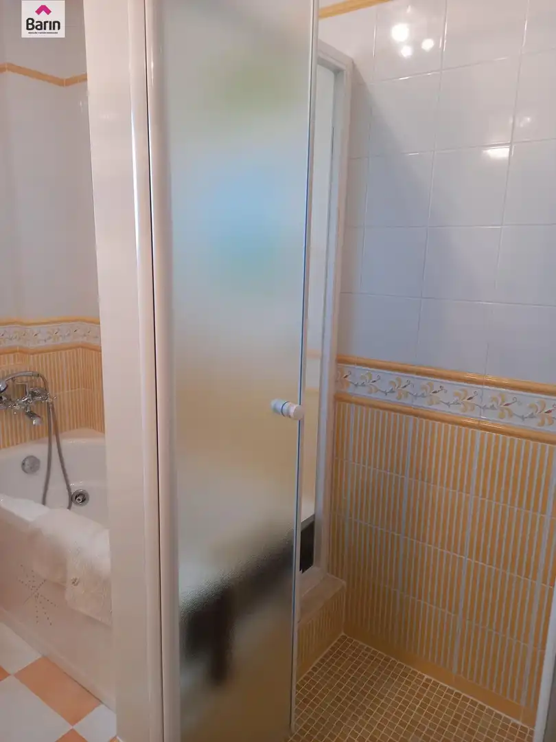 Bathroom of Houses for sale in Córdoba  with Air Conditioner, Private garden and Terrace