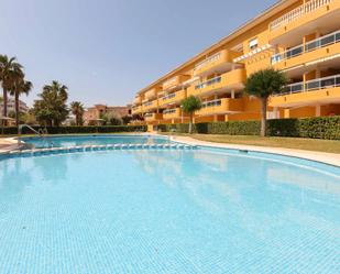 Piscina de Apartament de lloguer en Dénia amb Aire condicionat i Terrassa