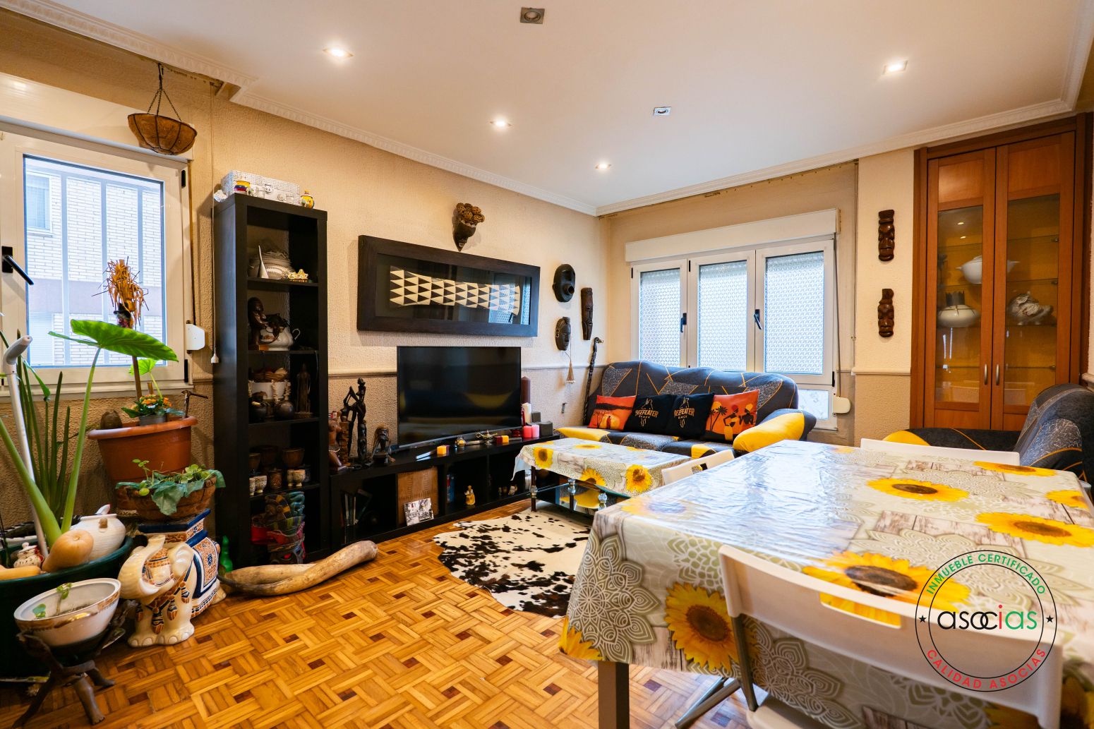 Living room of Flat for sale in Gijón   with Heating and Parquet flooring