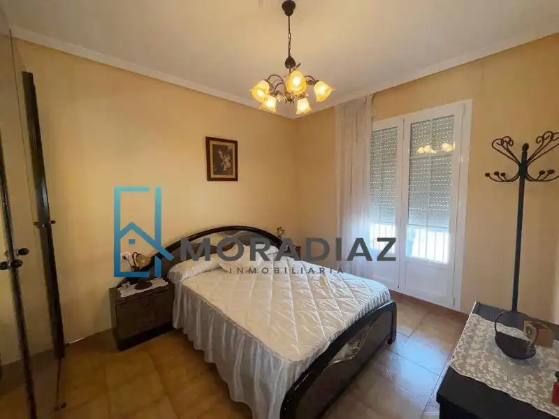 Bedroom of Flat for sale in Don Benito  with Air Conditioner, Terrace and Storage room