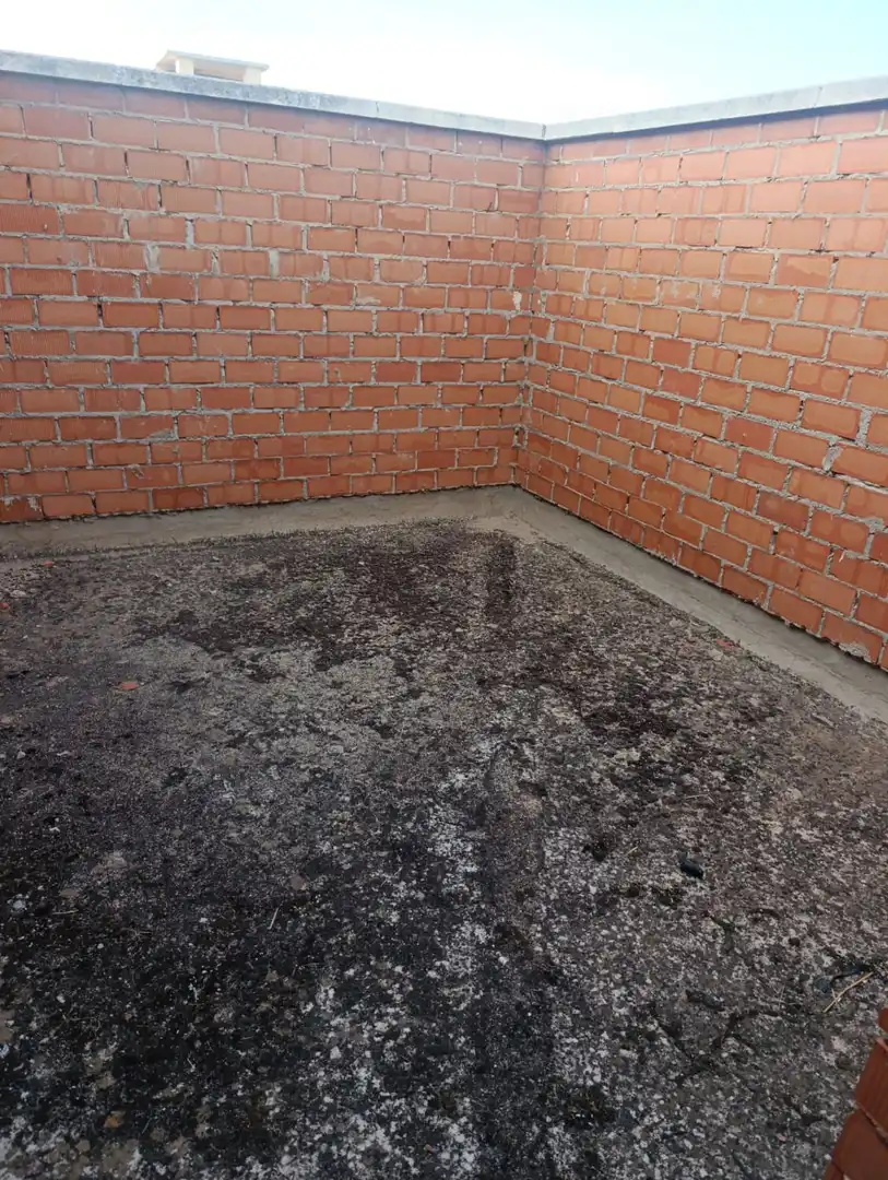 Casa adosada en venta en Valdepeñas con Terraza, Trastero y Balcón