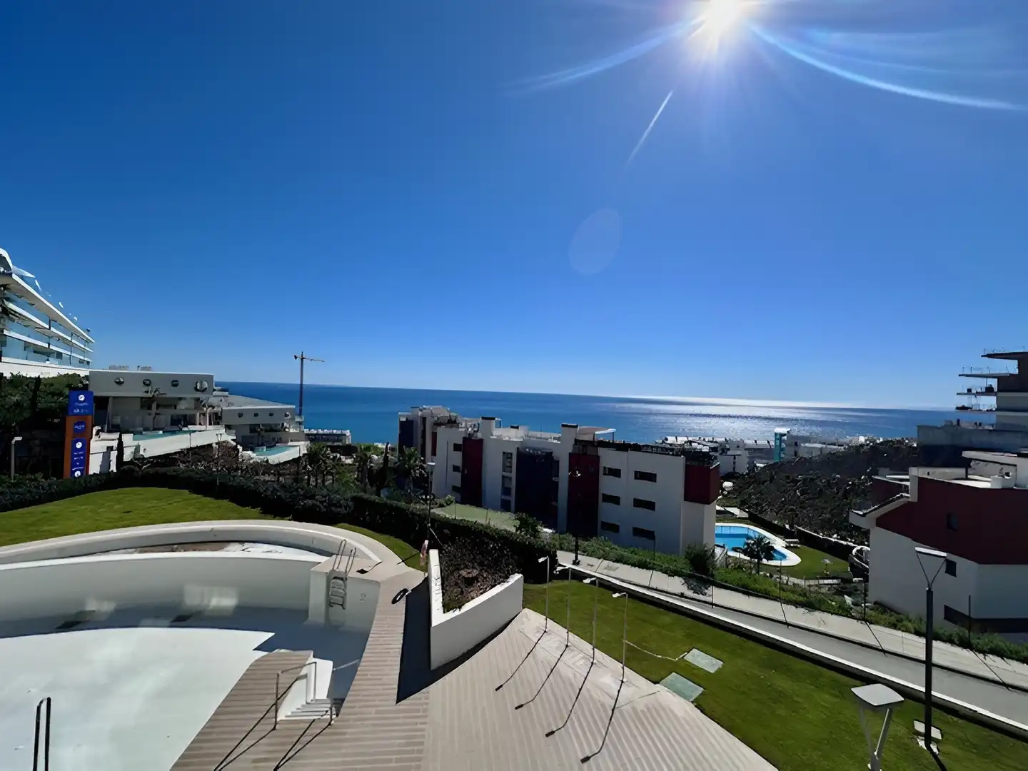 Apartament amb terrassa en venda a Puerto Deportivo, imagen 4